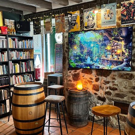 Albergue Santiago De 카민하 외부 사진
