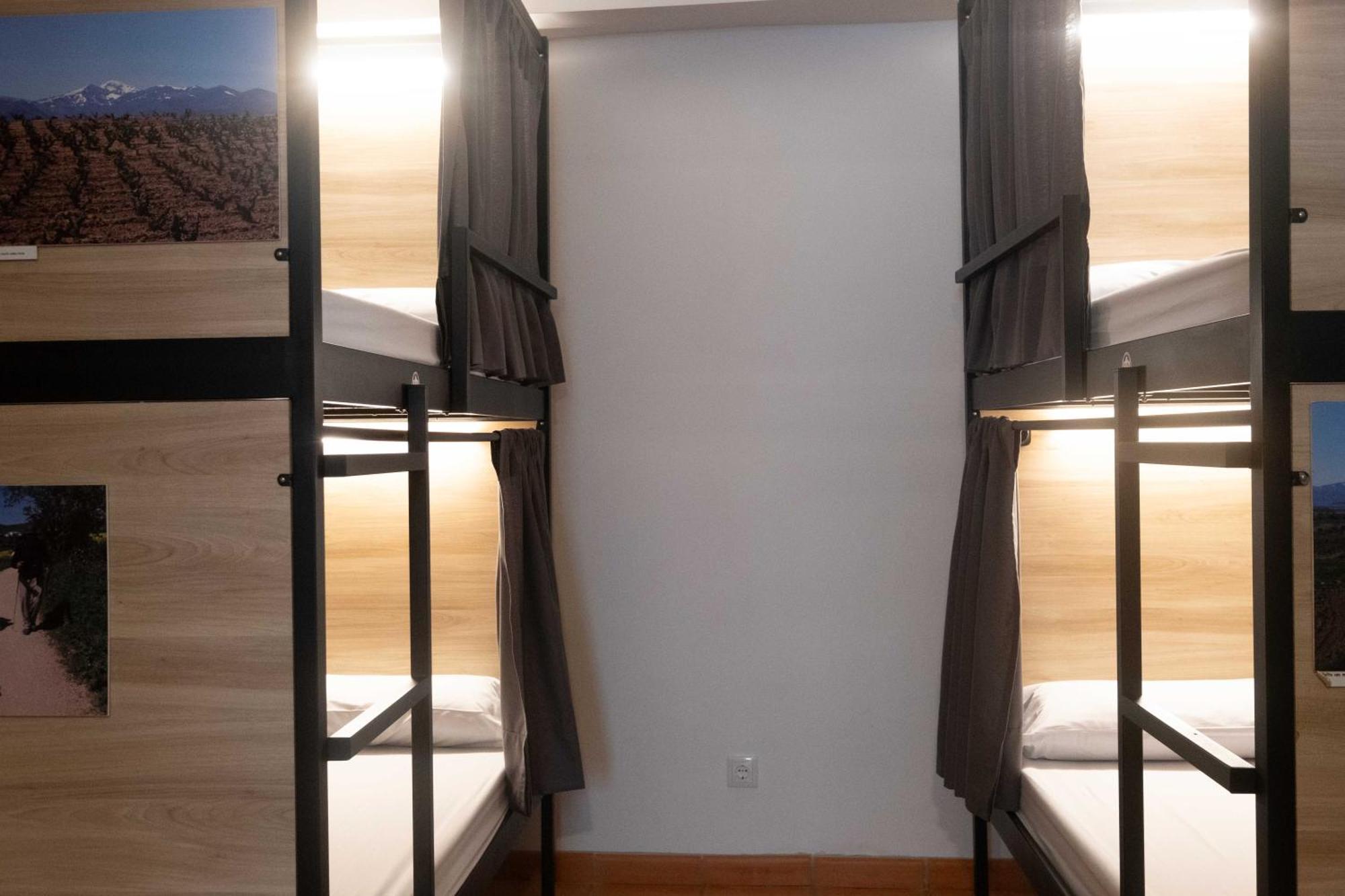 Albergue Santiago De 카민하 외부 사진